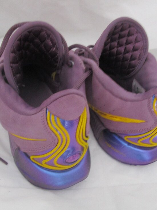 US Size 10 Nike purple Air Zoom Sneaker-(Nike LeBron 21 \'Purple Rain) main image 13